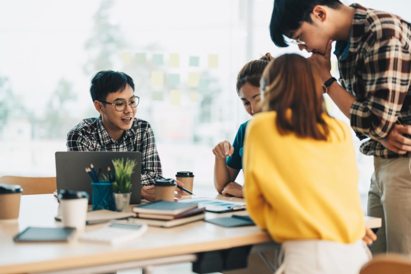 Step-by-step learning methodology with practical exercises